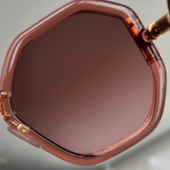 VERSACE Giant Pink Sunglasses - Picture 12 of 14